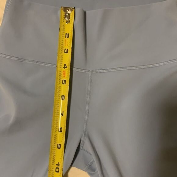 ATHLETA, transend, 7/8 tights , like new, medium - Picture 7 of 9